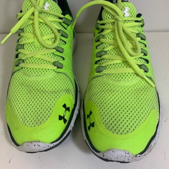 Under Armour Other - Under Armour Micro G Sneakers - Men's 9